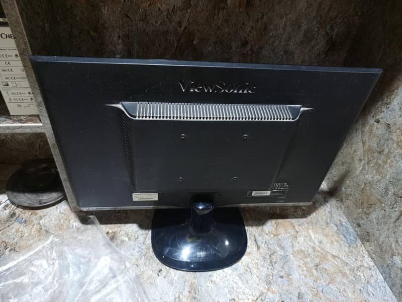 ViewSonic 21.5" led 8