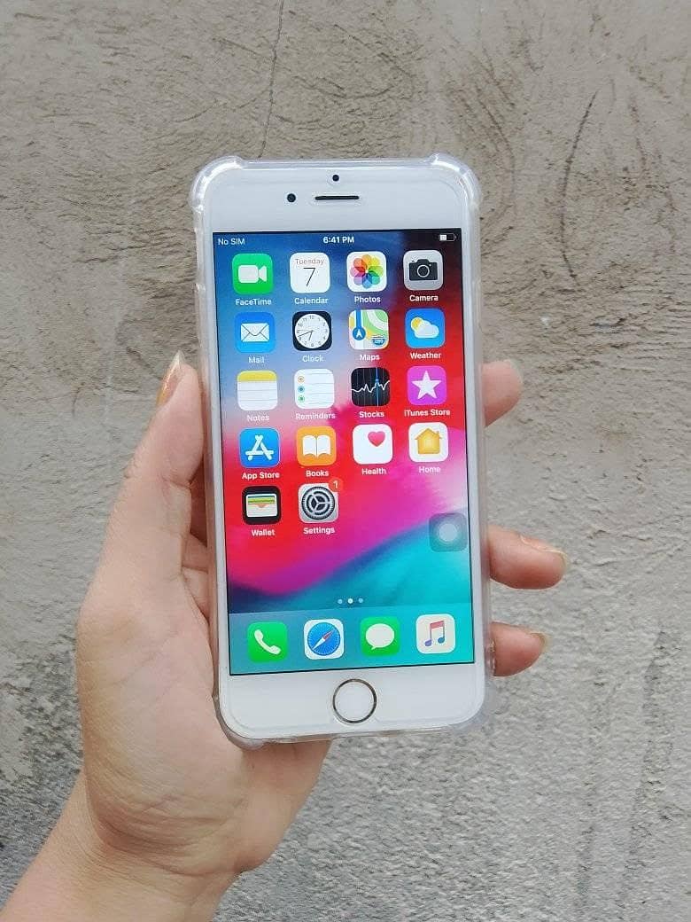 Apple iPhone 6S Plus 2