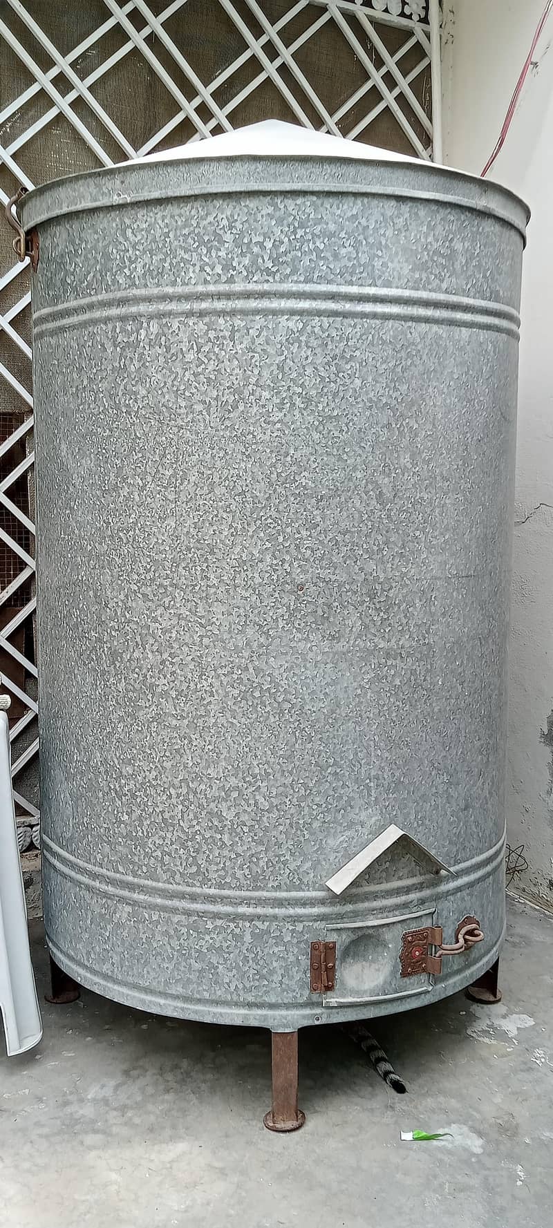 Used Wheat Storage Tank for Sale – Good Condition 1