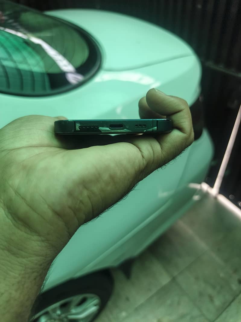 iphone 12 pro 7