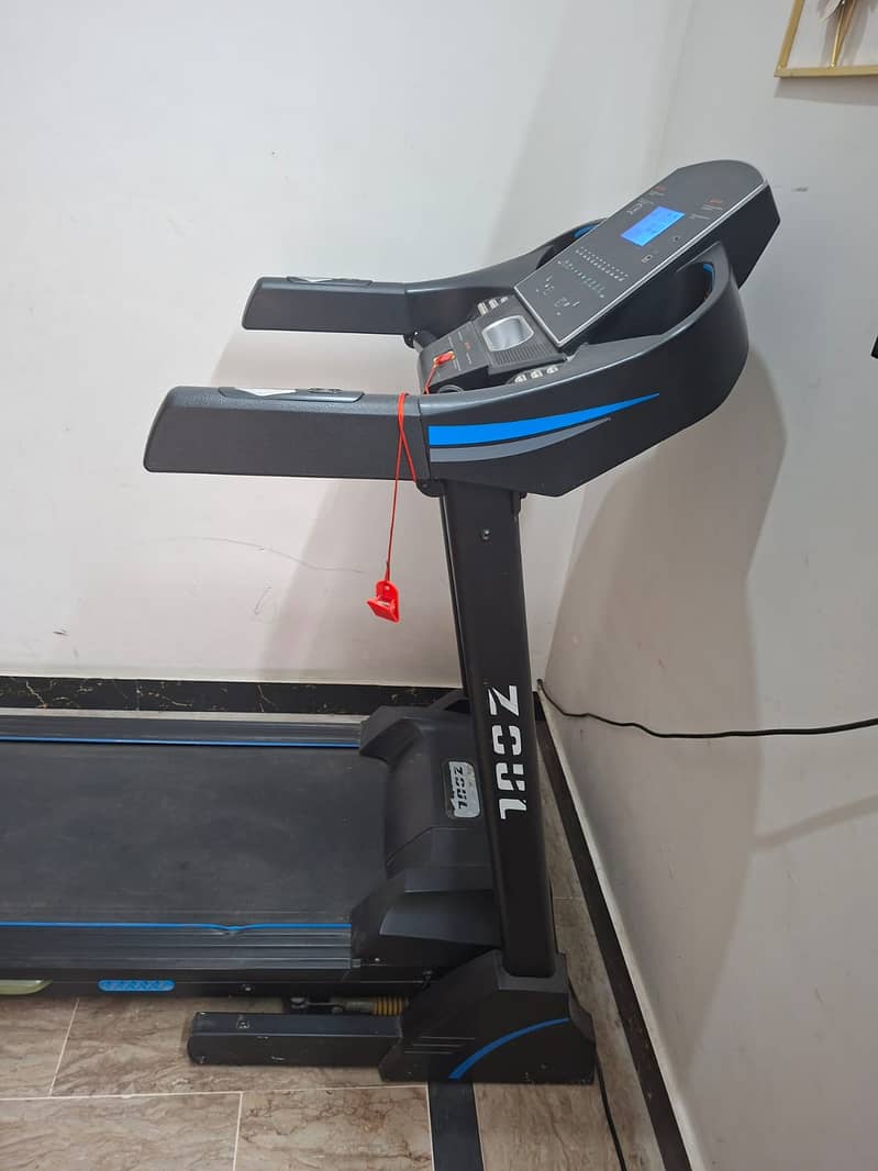 Treadmill B9250 7