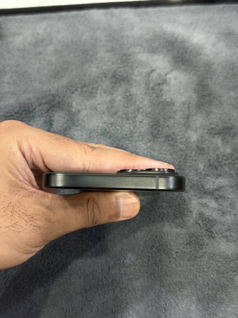 Apple iPhone 15 0