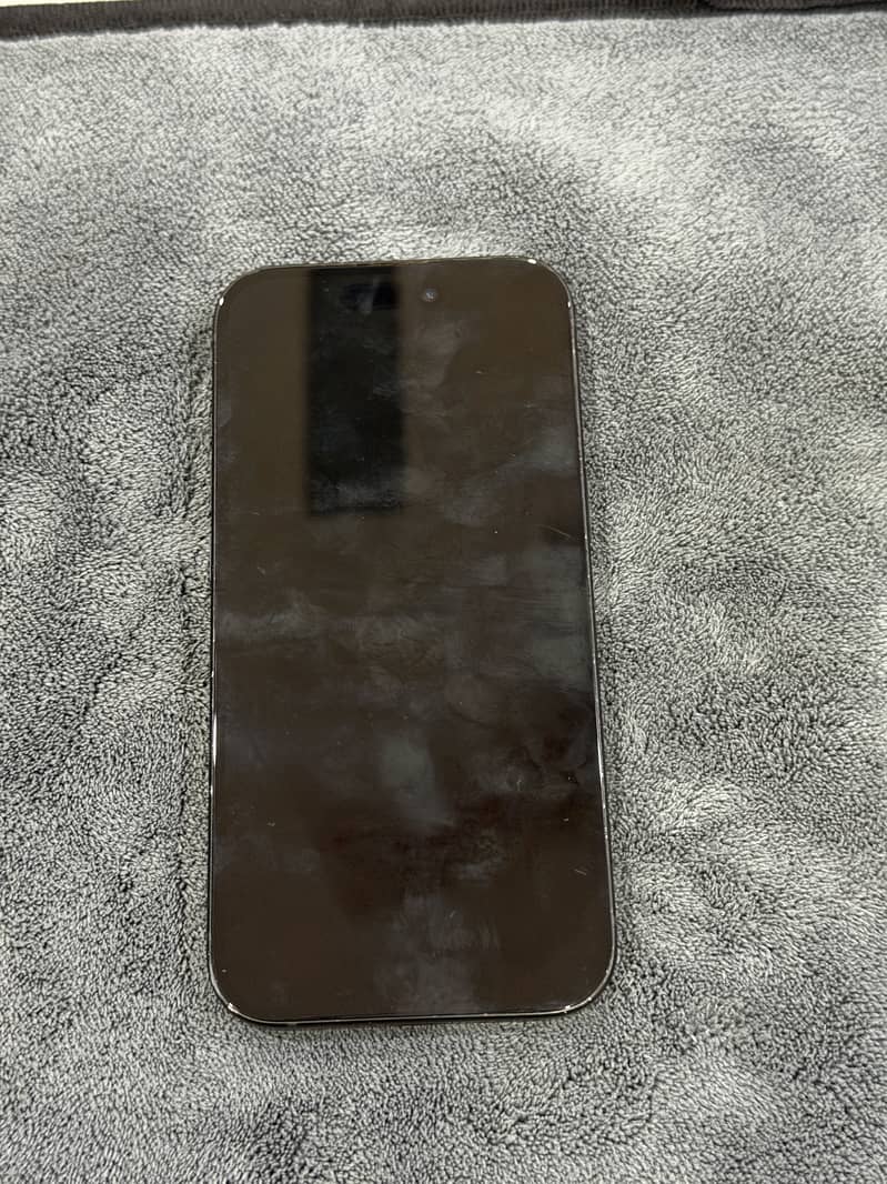 Apple iPhone 15 5