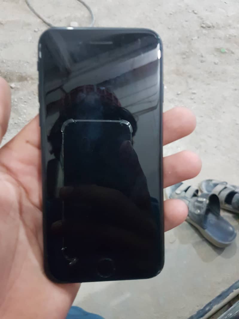 Apple iPhone SE3 0