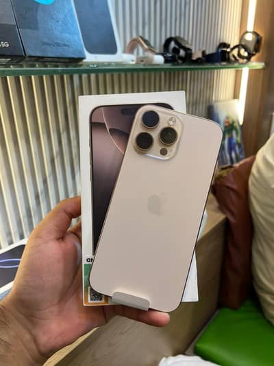Apple iPhone 16 Pro Max