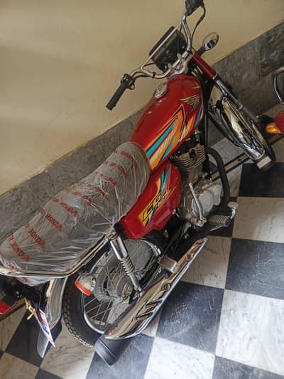 Honda CG 125 2025