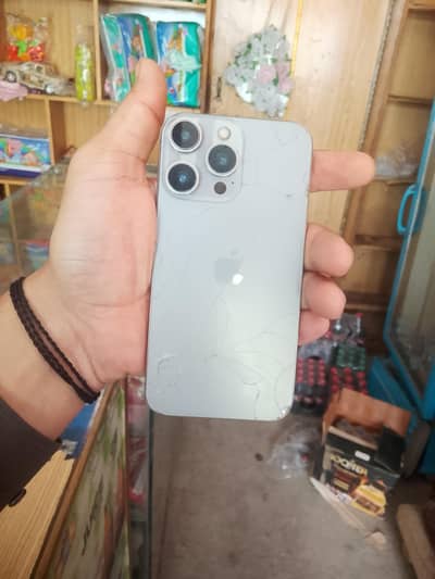 Apple iPhone XR Canvert 15pro 64g battery  73 back damage