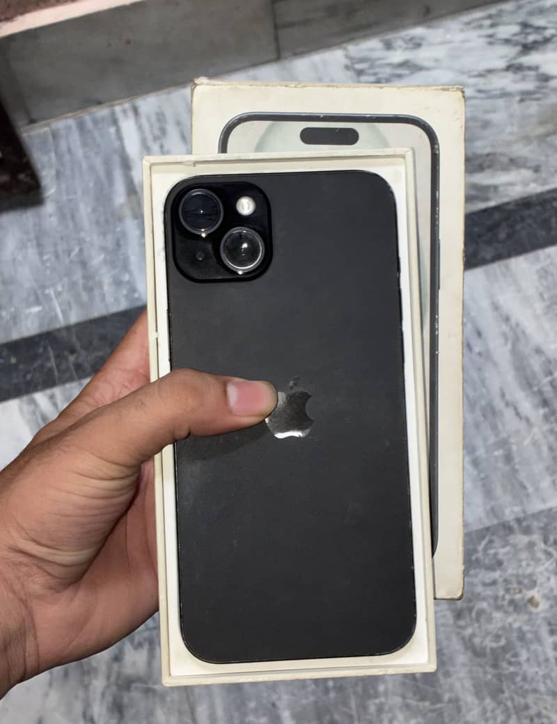iPhone 15 plus 0
