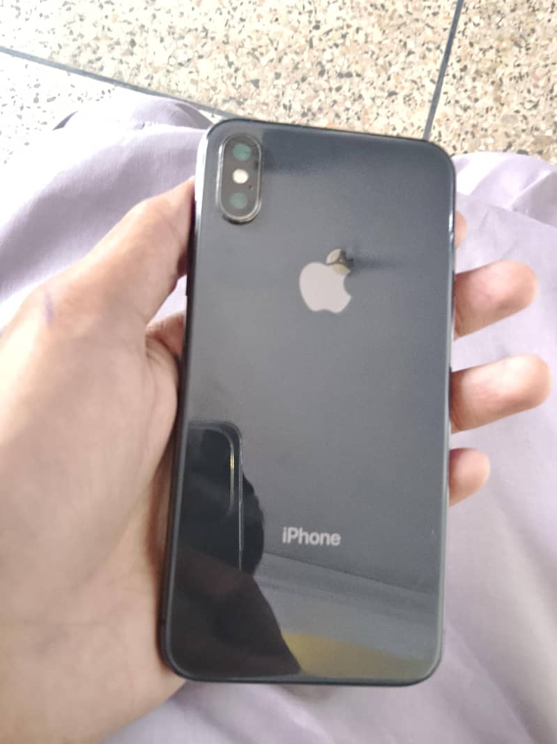 Apple iPhone X 1
