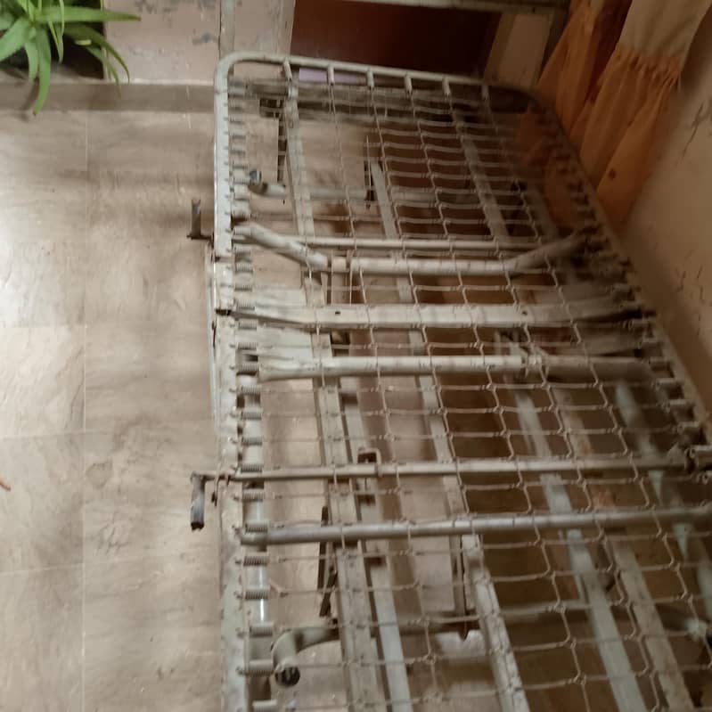 bed comfortable condition 1