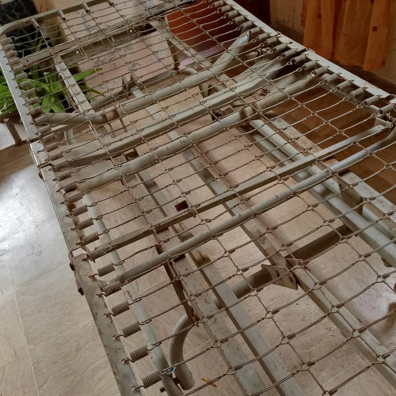 bed comfortable condition 4