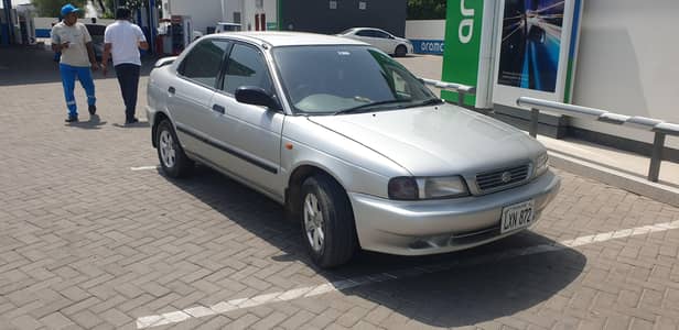 Suzuki Baleno 2000