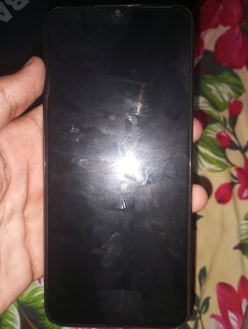 OPPO A57 0