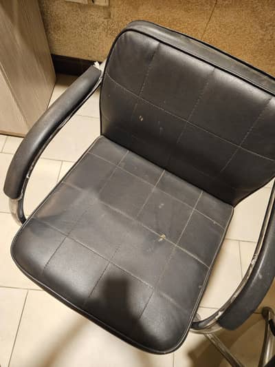 salon chairs