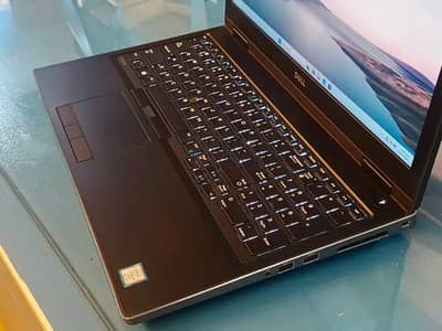 Dell core i7 8th Gen Workstation Laptop 7530 with 4GB Graphic