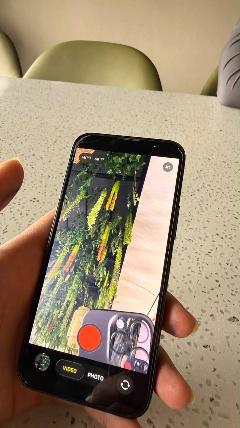 Iphone 13 mini 11
