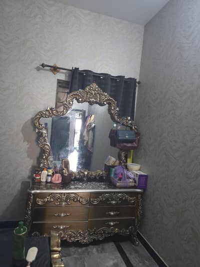royal bed set for sale