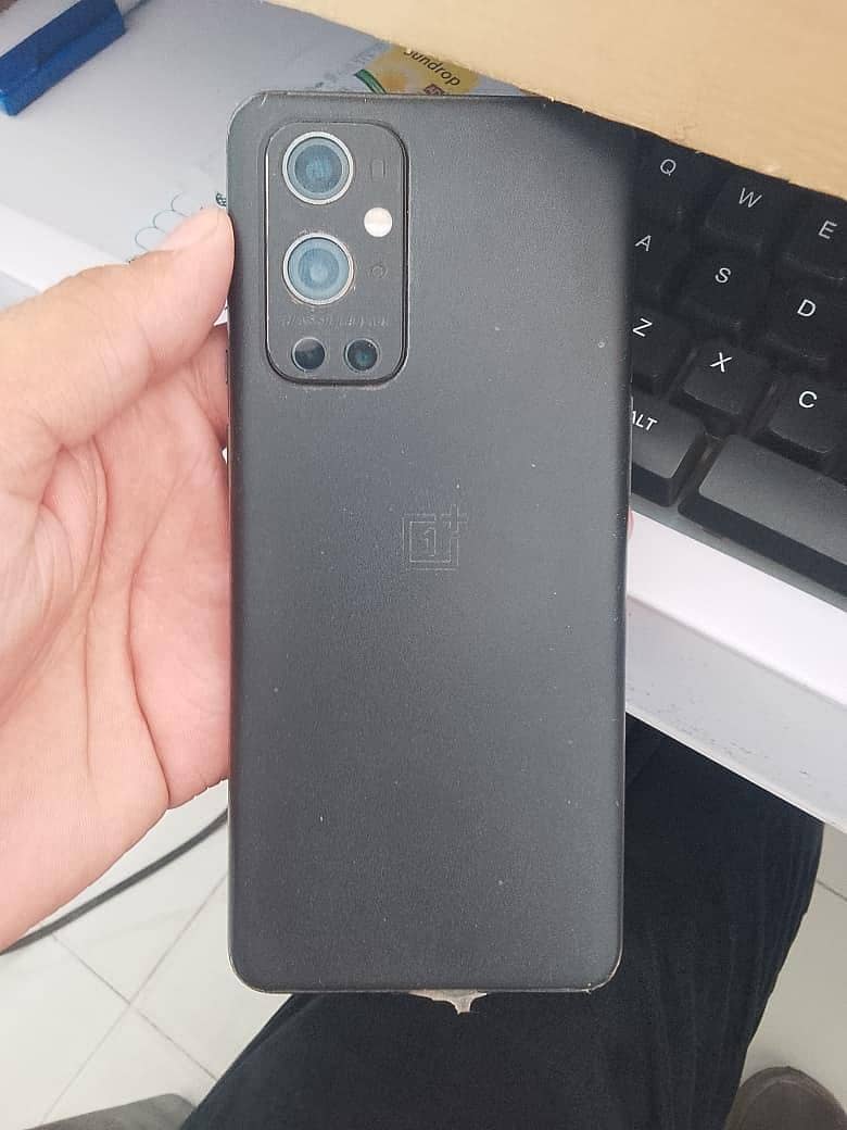 One Plus 9 Pro 4