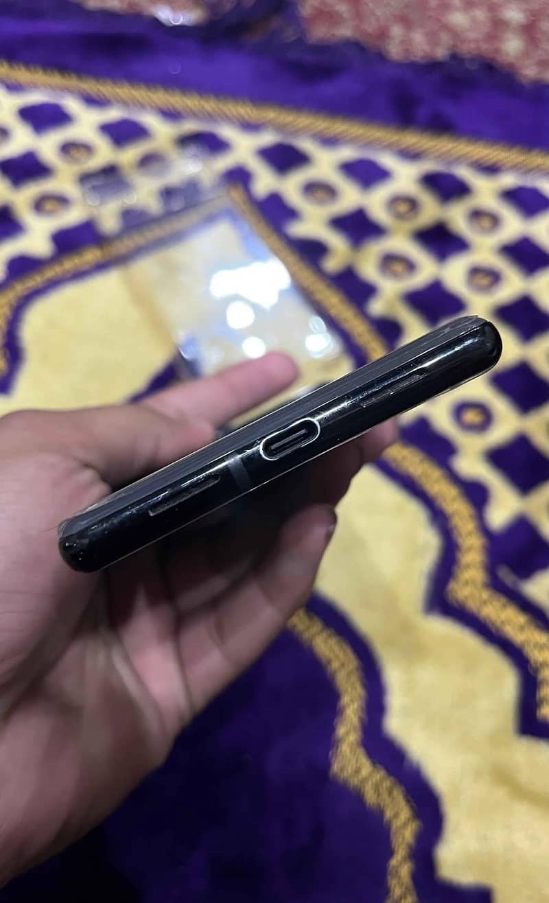 GOOGLE PIXEL 6 PRO 4
