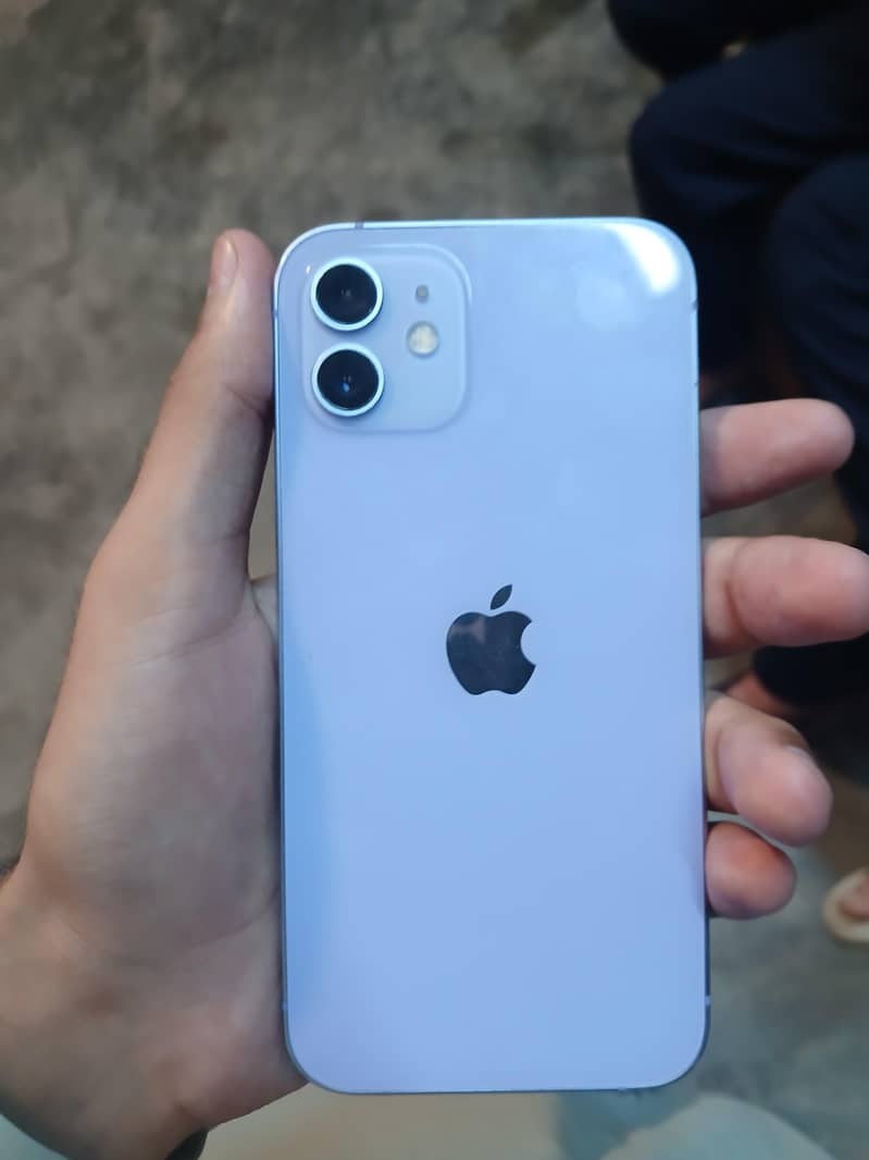 Apple iPhone 12 0