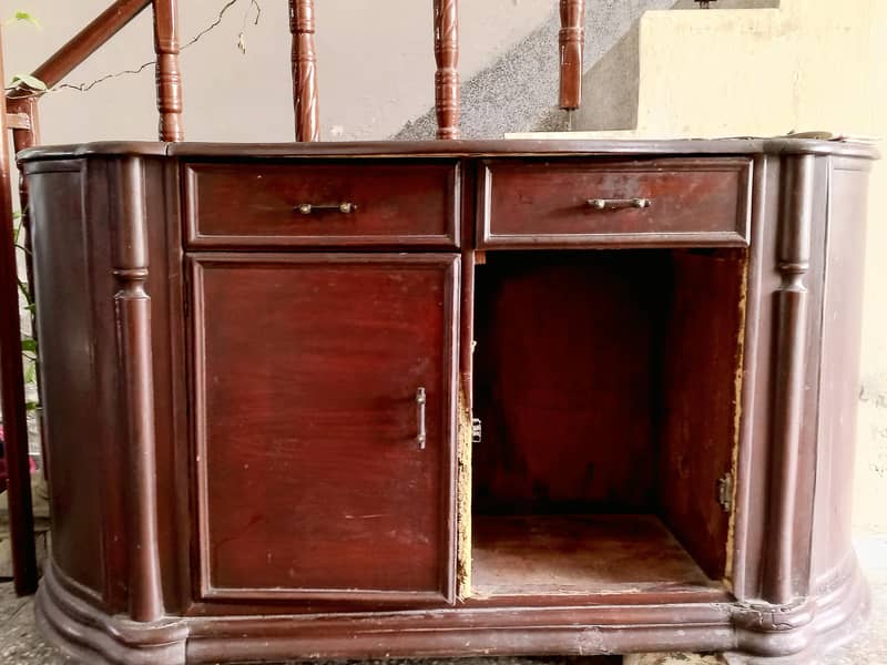 Dressing table 1