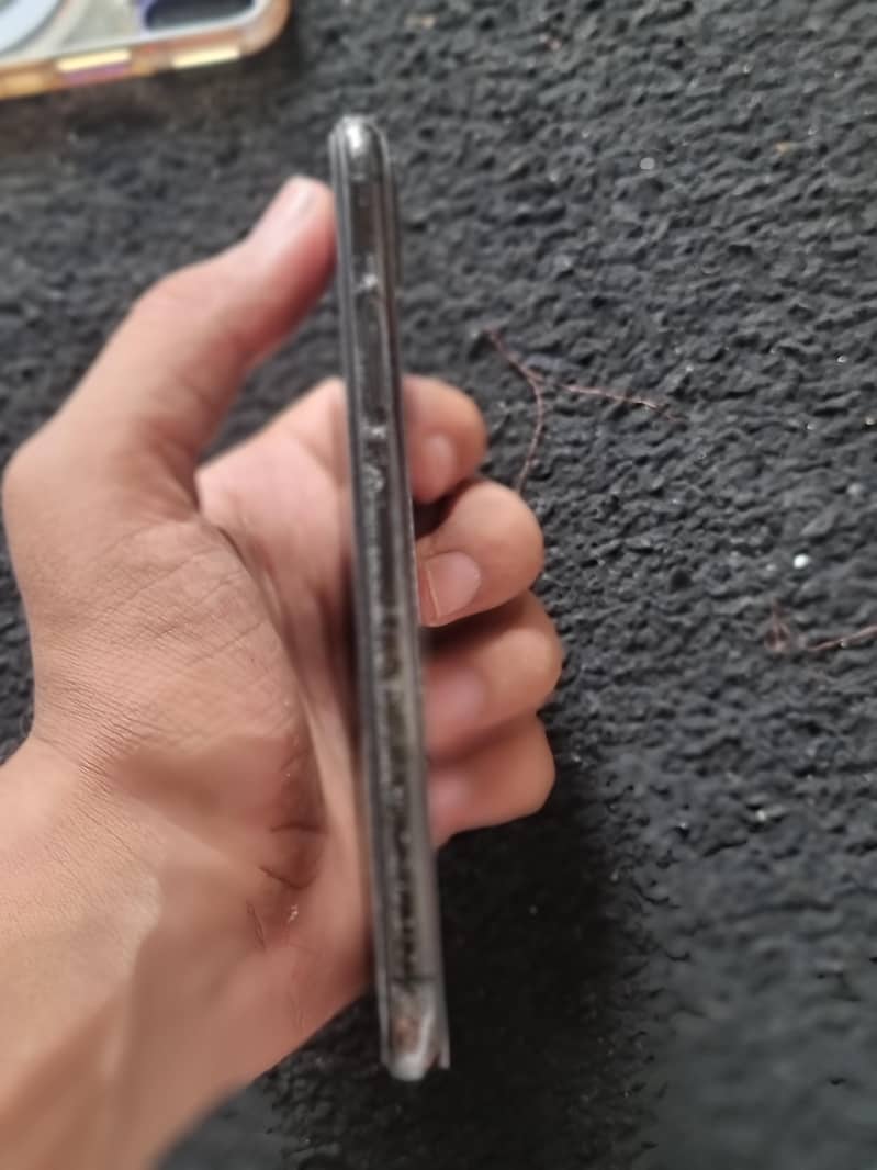 Apple iPhone X 1