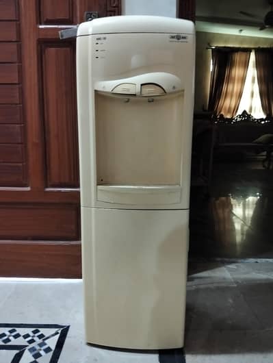 Nas Gas water dispenser