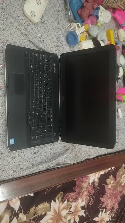 dell latitude E5530 read add please