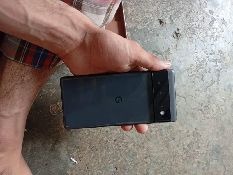 Google Pixel 6a 5