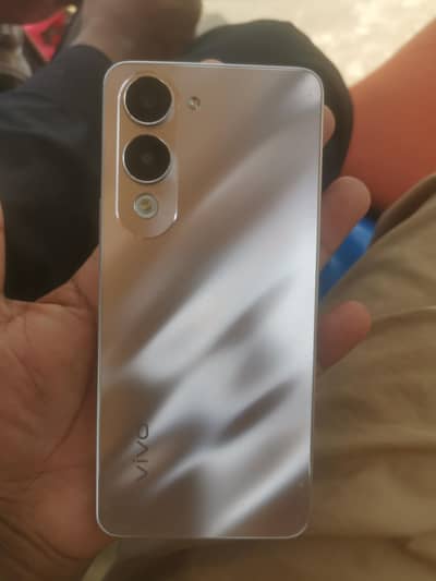 Vivo Y04