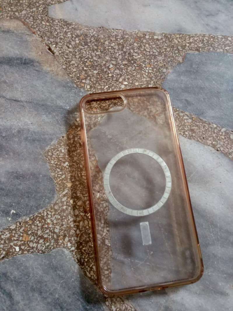 Apple iPhone 7 Plus 9