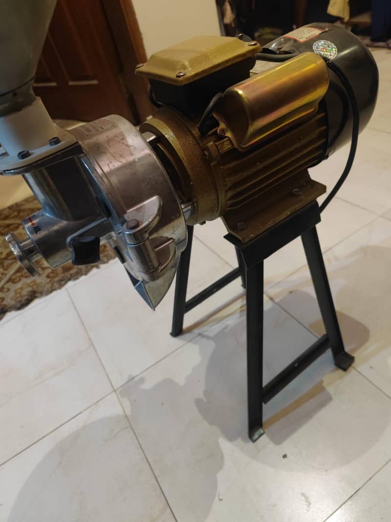 Grain grinder mill 7