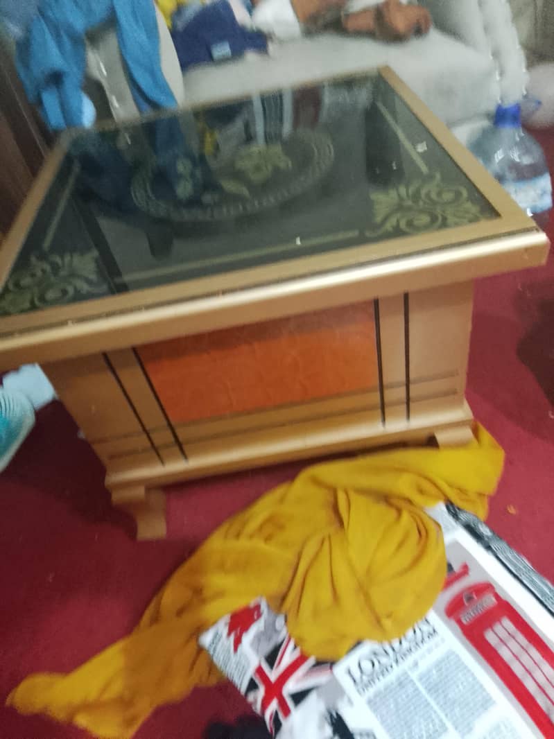 tables 0