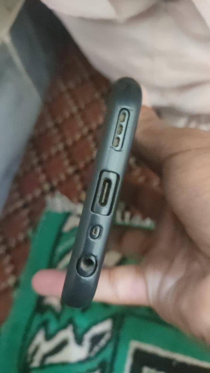 OPPO A76 2