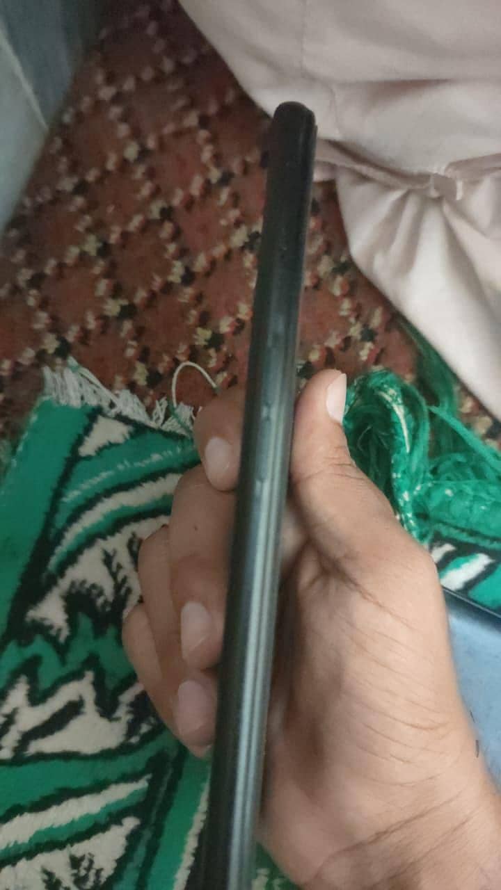 OPPO A76 5