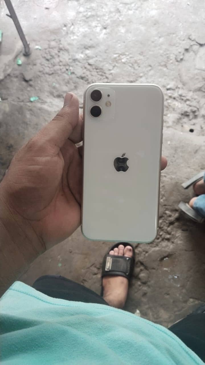 Apple iPhone 11 1