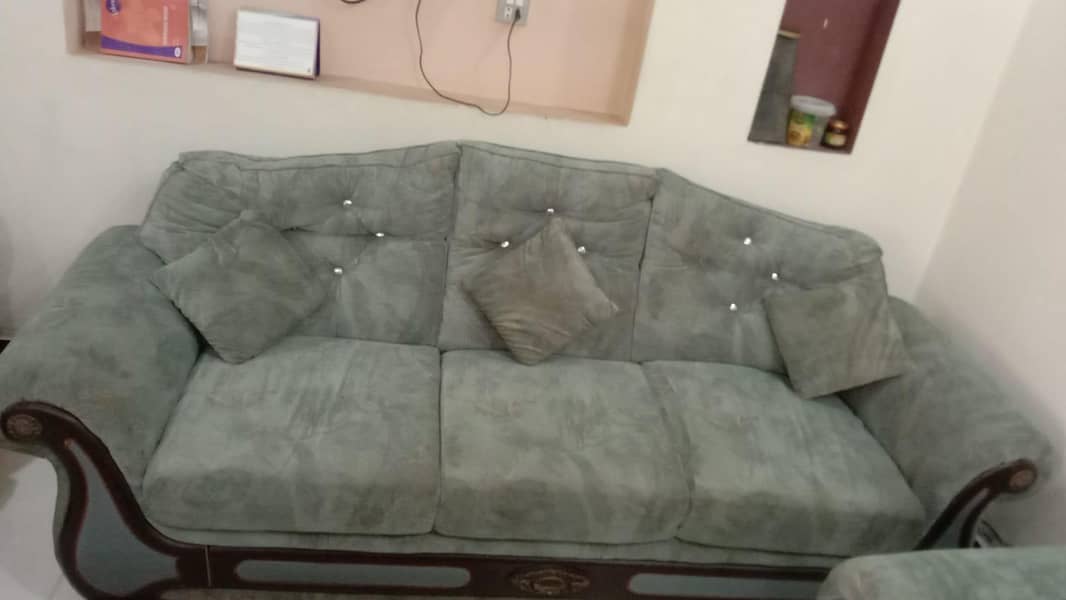 Sofa set 0