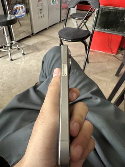 Apple iPhone 15 Pro 03064987806