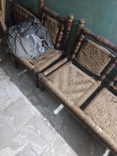 4 chair