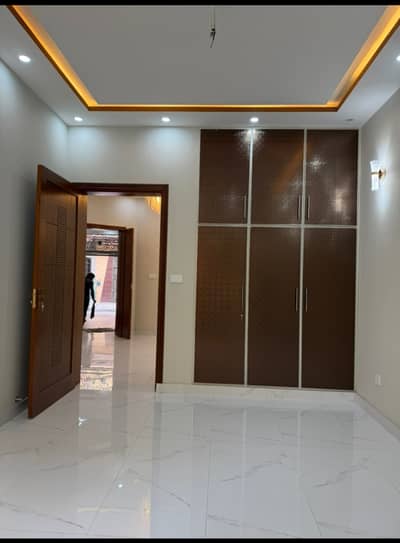 5 Marla Lower Portion available for rent
