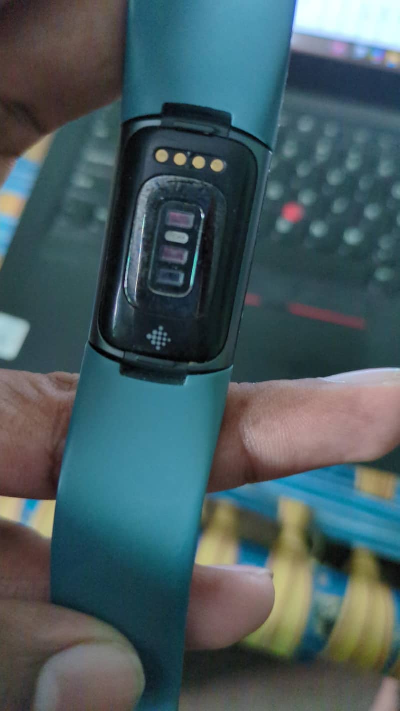 Fitbit charge 5 3