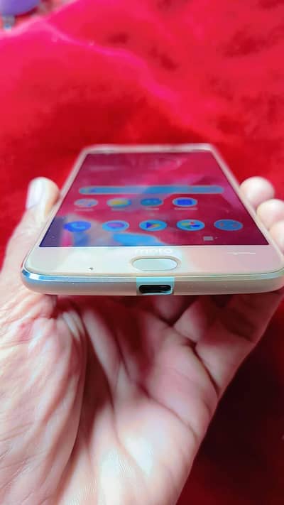 Motorola Moto Z2 Force