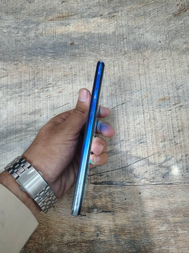 OPPO A54 1