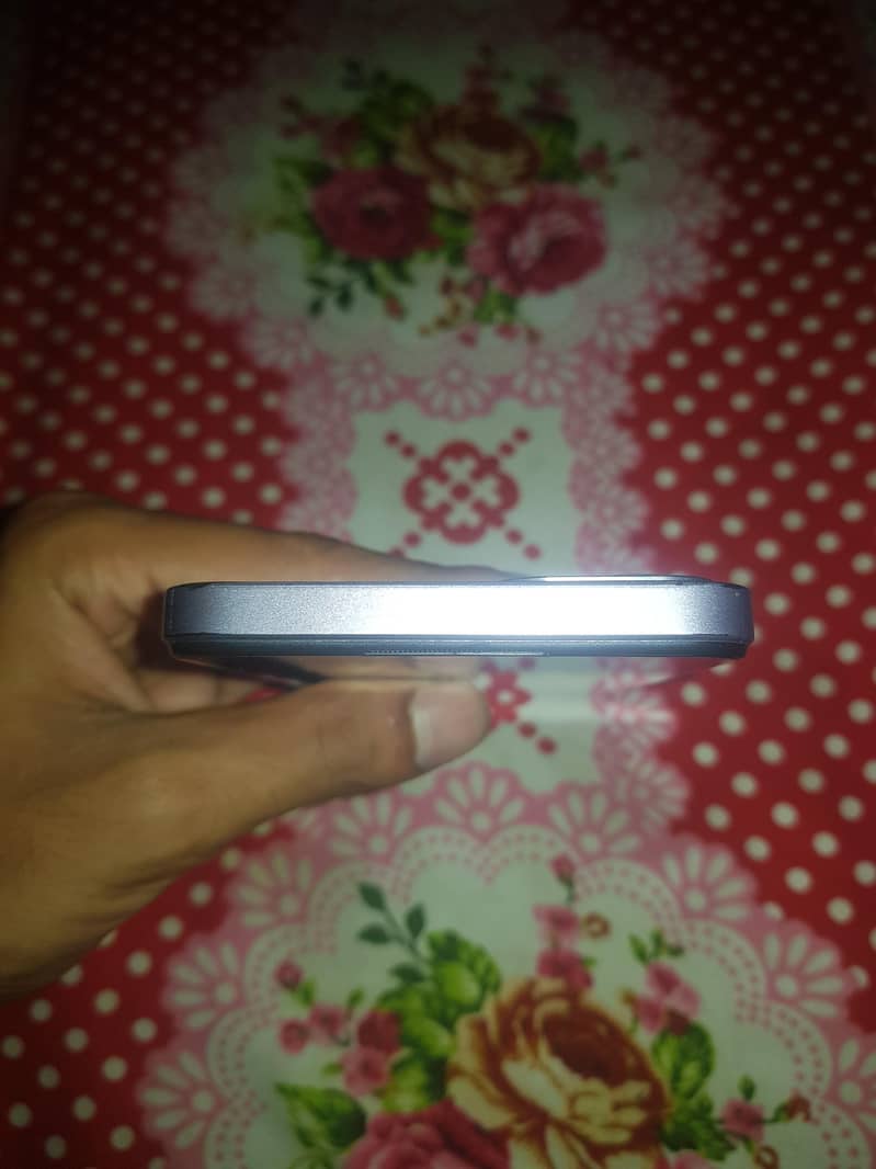 OPPO A3 Pro 2