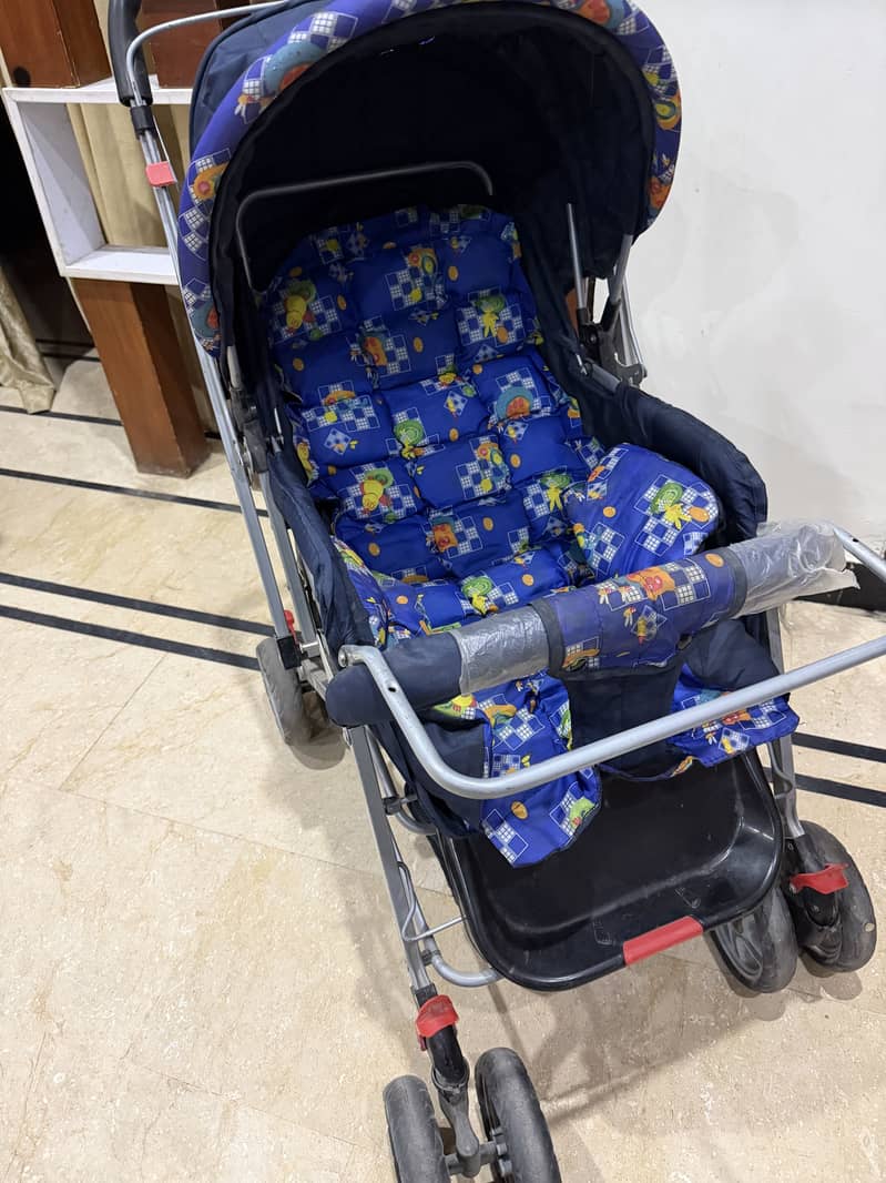 Pram & walkers 3