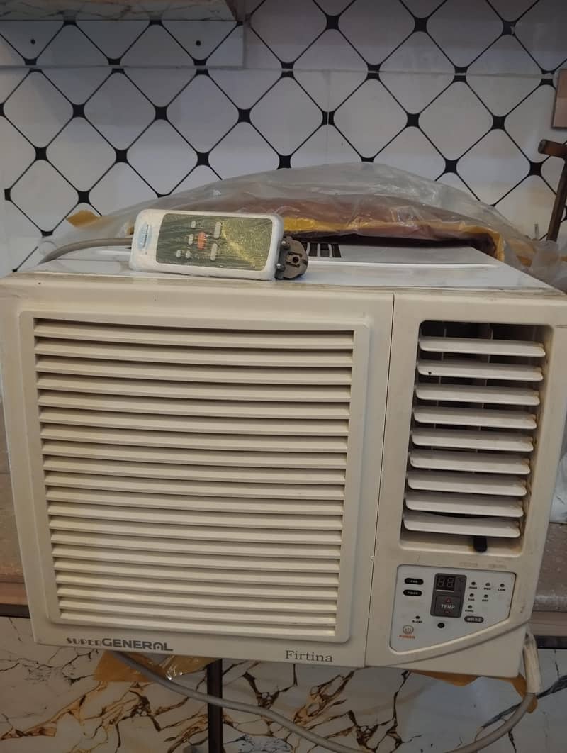 Super General Window Type Air Conditioner 3