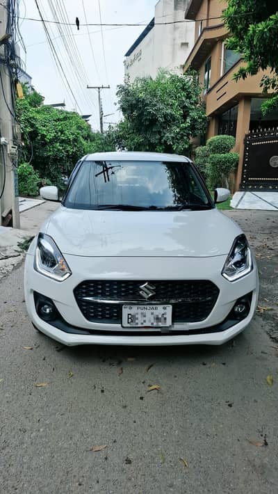Suzuki Swift 2025 GLX