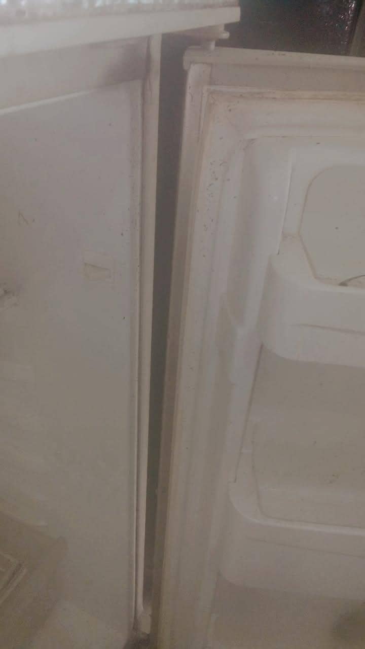 refrigerator 1