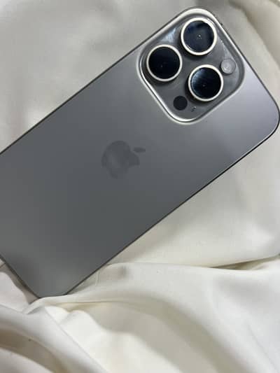 Apple iPhone 15 Pro