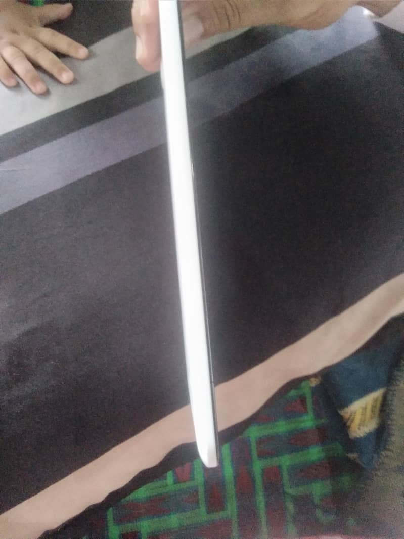 Tablet 4
